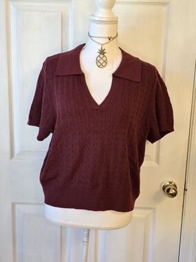 Olive & Oak Short Sleeve Cable Knit Polo Top Burgundy Preppy Collared Minimalist